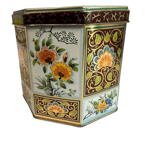 VTG Daher Octagonal English Biscuit Tin Box Holder 109 Trinket Made In England - Picture 3 of 8